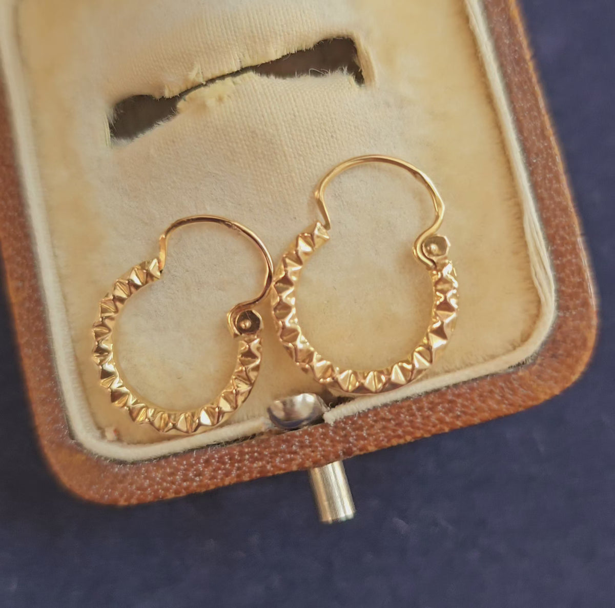 Gezackte Kreolen Gold