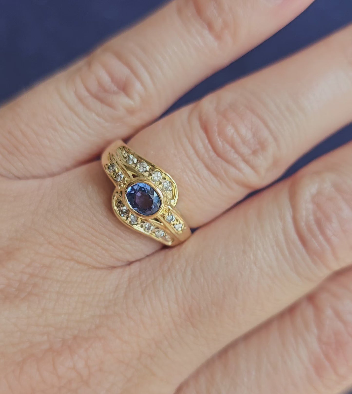 Bague Saphir Diamants Or jaune